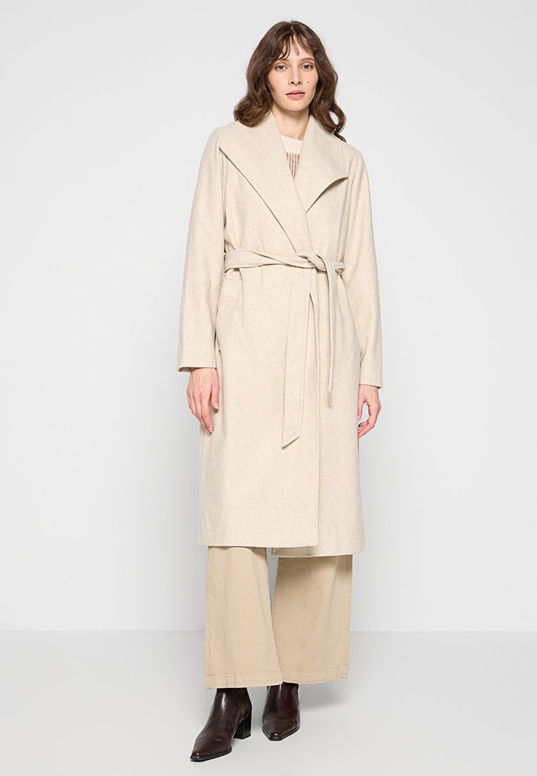 Selected Femme Mantel crème