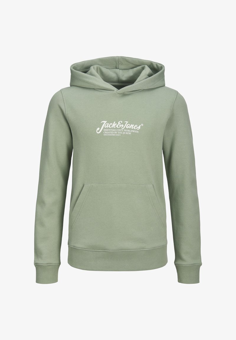 Zelená mikina s kapucí z měkkého materiálu, která má přední kapsu, šňůrku na stažení kapuce a bílý logo na hrudi. Jednoduchý design a žebrované manžety.