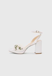Selecionado, ivory