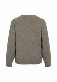 Szary wełniany sweter o luźnym kroju, okrągłym dekolcie i długich rękawach. Posiada ściągacze na mankietach i u dołu. Miękka tekstura, minimalistyczny design.
