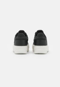 Reebok Classic CLUB C DOUBLE GEO - Sapatilhas - core black/chalk