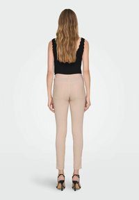 JDY Slim fit jeans - peach whip