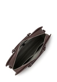 Malette en cuir marron avec une fermeture éclair supérieure ouverte, montrant un intérieur spacieux en tissu gris et des poches organisatrices internes.