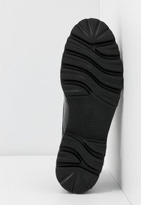 Gabor Derbies - black