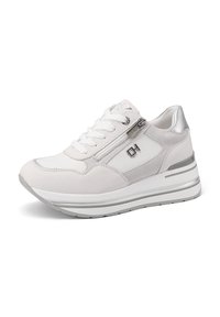 Sneakers bianchi con un mix di materiali lisci e testurizzati. Presentano una cerniera laterale, dettagli in argento e una striscia grigia a contrasto sulla suola.