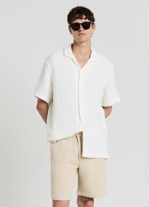 BOWLING LAVORATO - Camicia - bianco lana