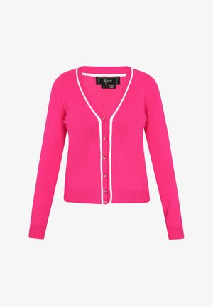 Fukszia kardigán V nyakkal, fehér szegéllyel az éleken és hat arany gombbal. Puha anyagból készült, hosszú ujjú.