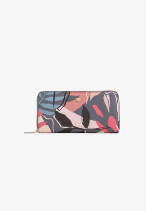 Portefeuille zippé avec un motif floral abstrait dans des tons de bleu, rose, noir et rouge, présentant un petit emblème en métal doré à l'avant.