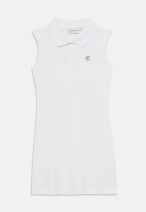 White sleeveless polo dress made of cotton, featuring a classic collar and a small gray logo on the left chest. Simple and fitted design.