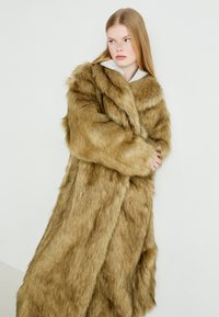 Free People ANNICE COAT - Vinterkappa /-rock - sandy fox