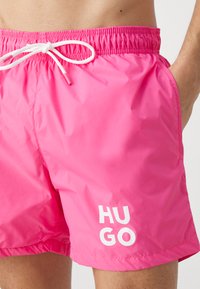 HUGO PAOL - Shorts da mare - medium pink