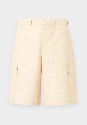 Lichtbeige cargoshort van gestructureerde stof, met twee zijzakken, een knoopsluiting en een relaxte pasvorm.