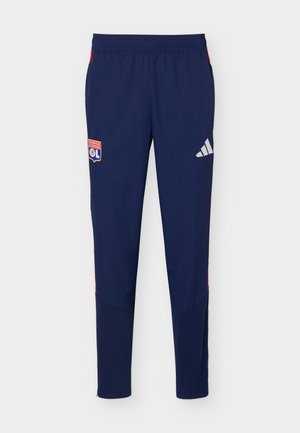 adidas Performance, OLYMPIQUE LYONNAIS 26/27 TIRO26 COMPETITION PRESENTATION PANTS - Ρούχα για κλαμπ - team navy blue/pure ruby