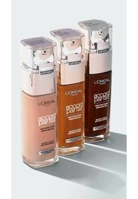 L'Oréal Paris FONT DE TEINT FLUIDE 9D TERRE DE SIENNE ACCORD PARFAIT - Fond de teint - d terre de sienne