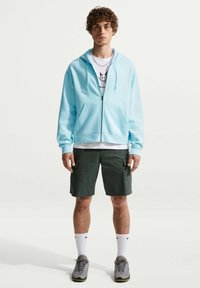 Valimata, glacier blue/white