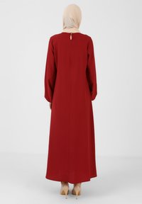 Modanisa CREW NECK  MODEST REFKA CASUAL - Maxiklänning - bordeaux
