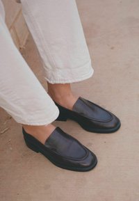 BALAGAN CAMILA - Polobotky - mahogany