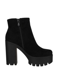 Bottines en daim noir avec un haut talon bloc et une plateforme, dotées d'une fermeture éclair sur le côté et d'une semelle texturée pour une meilleure adhérence.