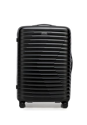 Maleta rígida negra con ranuras horizontales, cuatro ruedas, asa lateral y asa superior, con la etiqueta "WITTCHEN" en la parte delantera.