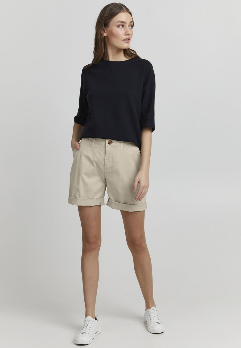 Damen Kleider | Oxmo OXCHARLINE Shorts cement/taupe - AF83239 Damen Kleider | Oxmo OXCHARLINE Shorts cement/taupe - AF83239