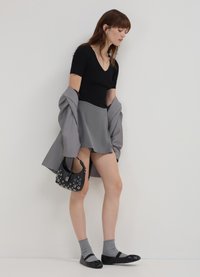 Calliope A COL EN V - Basic T-shirt - noir