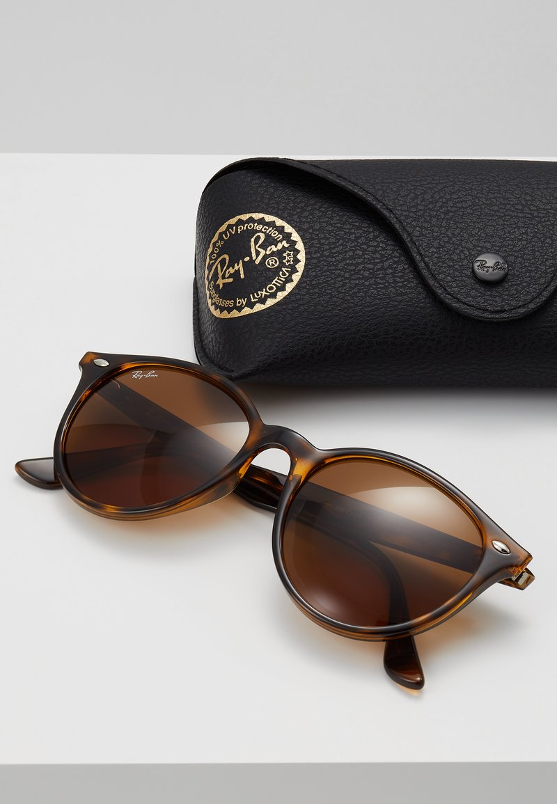 Ray-Ban Dark Brown Sunglasses with Black Case Unisex NWT Ray-Ban RB4466D XL (0 - 147) with Brown lenses and Brown  main image 3