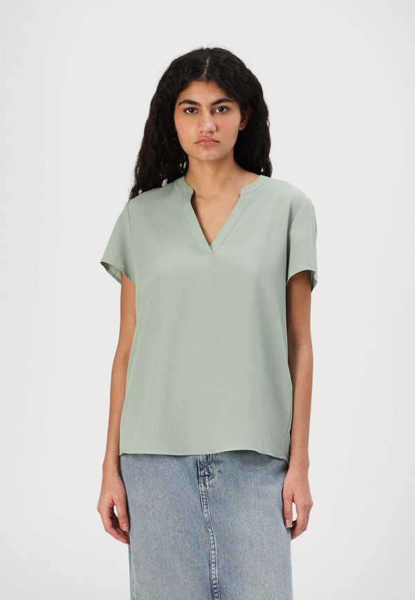 ONLELITE LIFE V NECK - Blouse