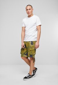 Brandit ACCESSOIRES URBAN LEGEND CARGO  - Šorti - swedish camo