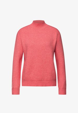 Różowy sweter z wysokim kołnierzem wykonany z teksturowanej dzianiny. Posiada długie rękawy oraz ściągacze na mankietach i u dołu, co tworzy dopasowaną sylwetkę.