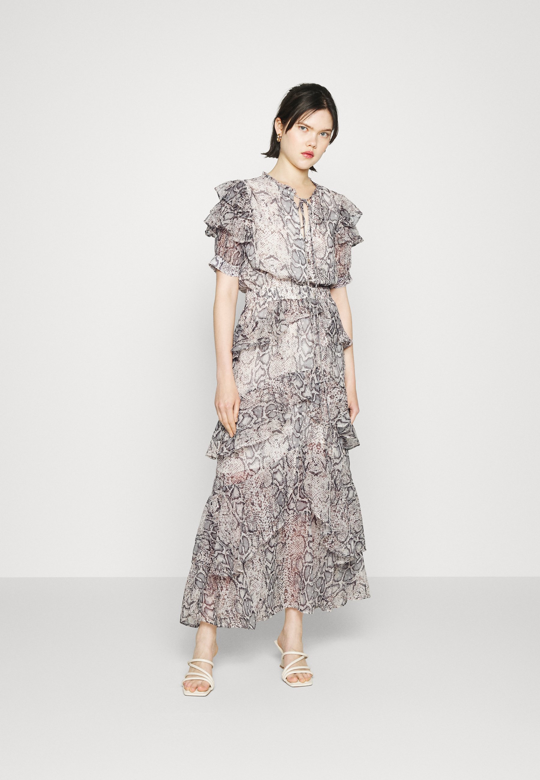 NIKKIE FEMM DRESS - Maxi-jurk - pearl/hummus/beige - Zalando.be
