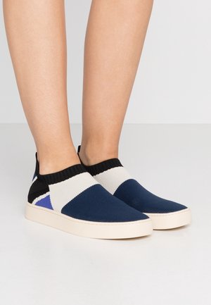 Loaferit/pistokkaat - blue