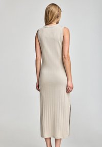 Polo Club SLEEVELESS MONOGRAM - Vestito di maglina - beige