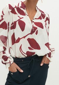 Next Tunikaer - white