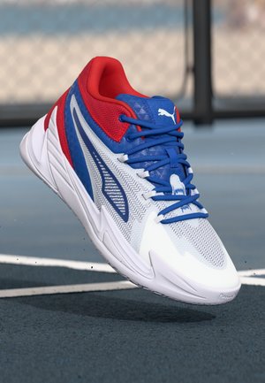 DAGGER - Basketball shoes - white/mountain blue/for all time red