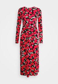 Svart långärmad klänning med klart röd blommönster, åtsittande midja och midi-längd på en enfärgad ljus bakgrund.