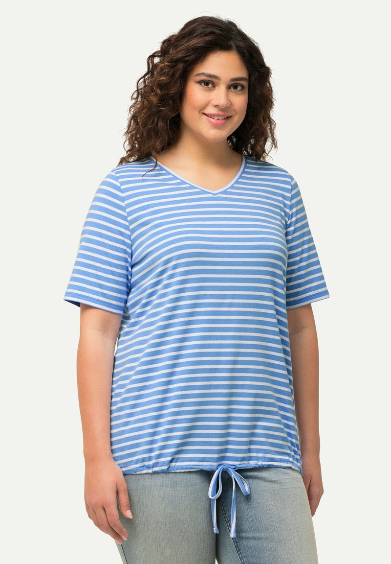 Ulla Popken STRIPED DRAWSTRING HEM SHORT SLEEVE TEE - Triko s potiskem - cloud blue