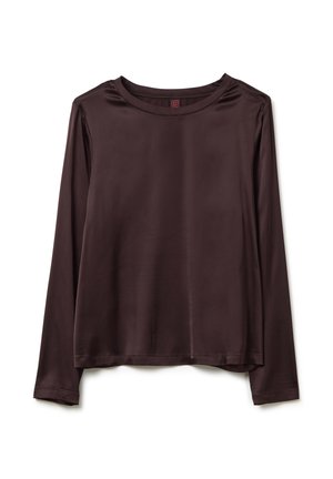 Dunkelbraune Langarm-Bluse aus Satin mit rundem Ausschnitt und schlichtem Saum, flach auf weißem Hintergrund präsentiert.