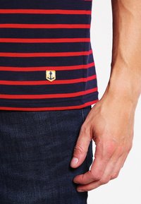 Armor lux MARINIÈRE CLASSIC T-SHIRT - T-shirt con stampa - navire/braise