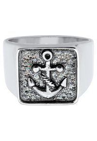 Sølvring med en kvadratisk flade, der har et ankerdesign, tekstureret baggrund og polerede kanter. Accentsten tilføjer detaljer.