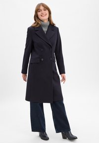 Unausgewählt, marine