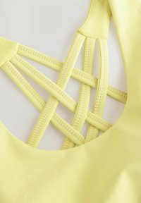 ACTIVE CROSS BACK - Formujúca podprsenka - lime green
