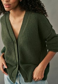 Next SOFT TOUCH SEAM DETAIL  - Vest - green khaki olive
