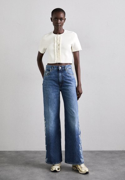 sandro FIRE - Τζιν χαλαρής εφαρμογής - bleu jean clair