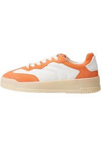 NEWD. SNEAKER - Sneaker low - dk orange comb