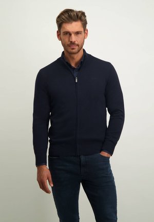 ESSENTIALS - Strickjacke - dark blue plain