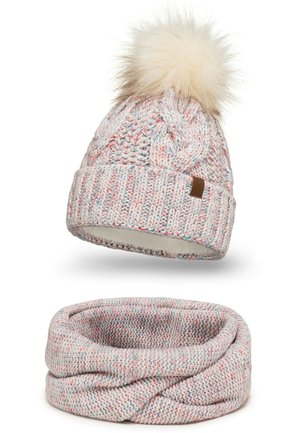 Strikket hat med en cremefarvet faux fur pom-pom, farverigt spottet mønster og et matchende infinity tørklæde i blødt, struktureret strik.