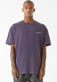 9N1M SENSE FLOWER TEE - Marškinėliai su spaudiniu - purplenight