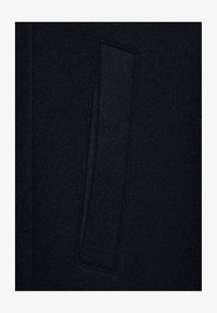 Niewybrane, navy