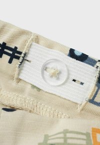 Thumbnail Image 3