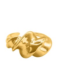 Goldfarbene abstrakte Ring, gedrehter Entwurf, glatte Textur, glänzende Oberfläche, mit abgerundeten Kanten und variierender Dicke.